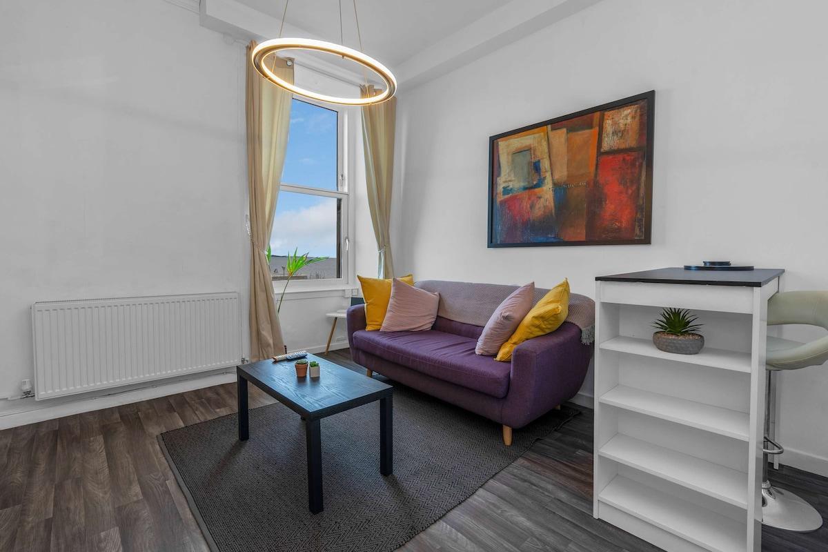 Free Parking | City Centre | Stunning Views