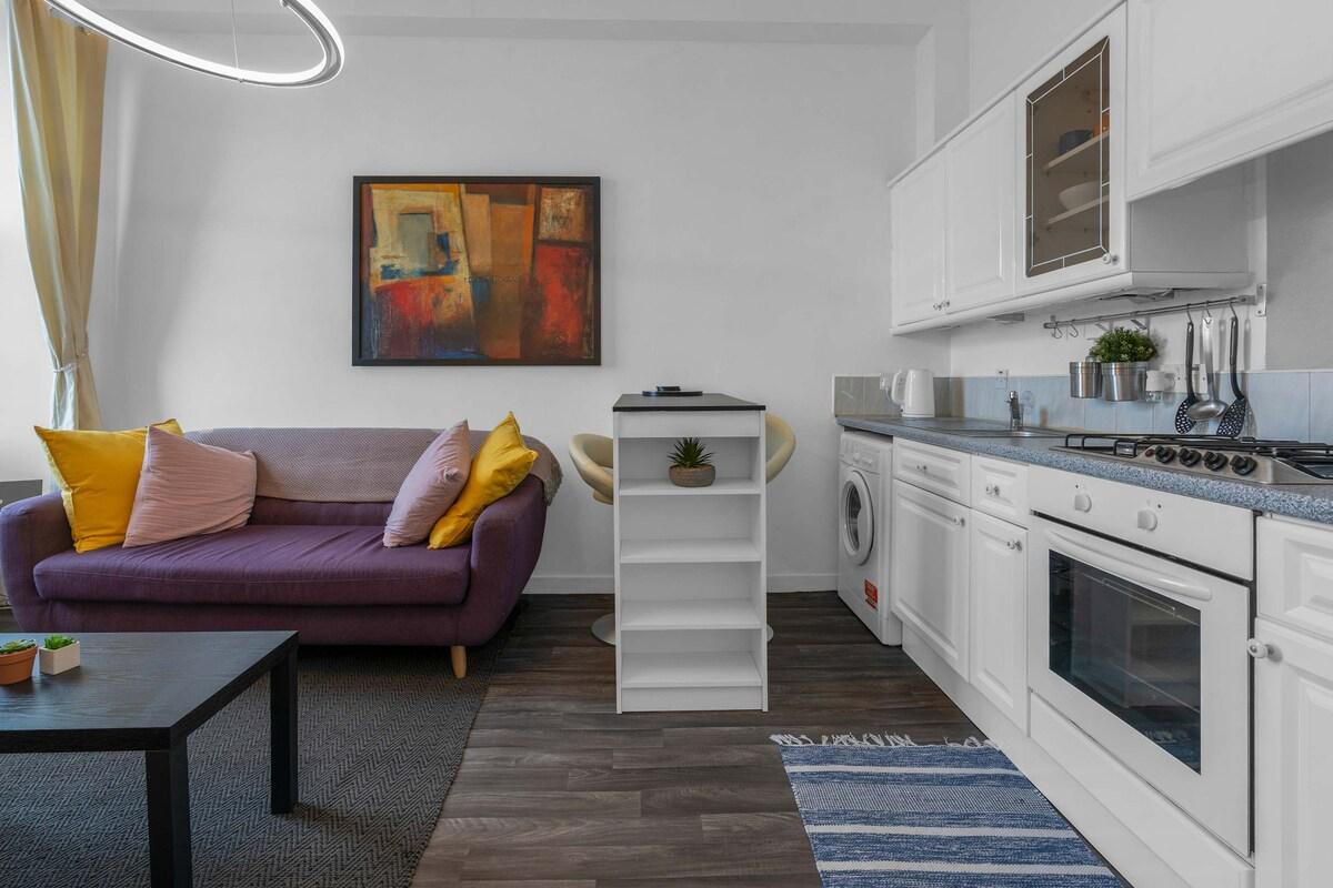 Free Parking | City Centre | Stunning Views5
