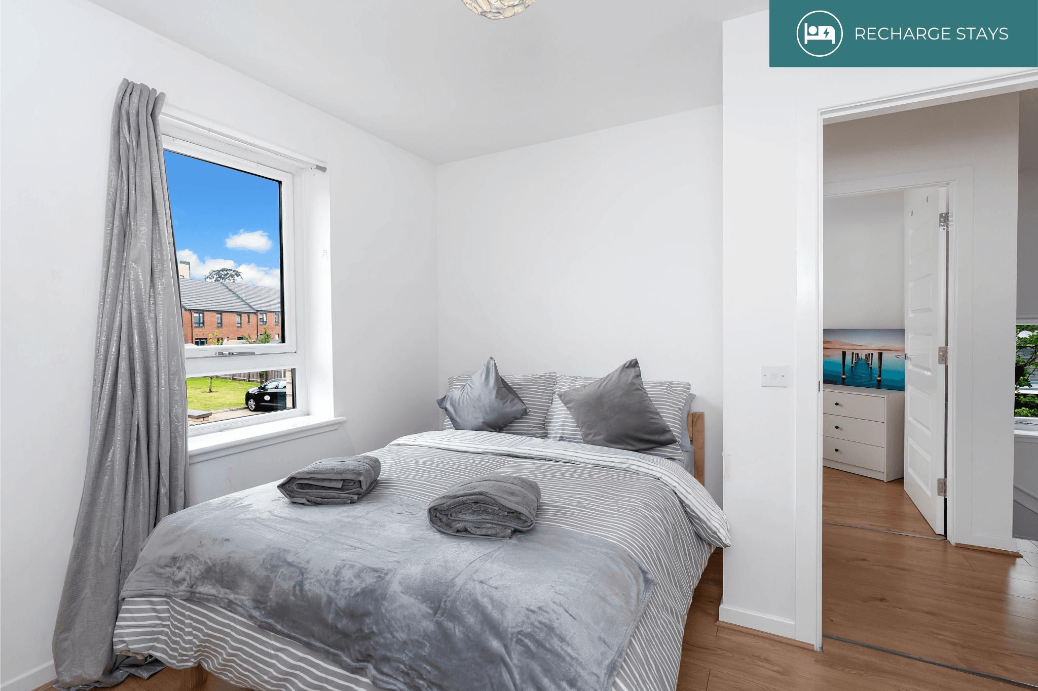 Free Parking | City Centre | Sleeps 5 | Modern4